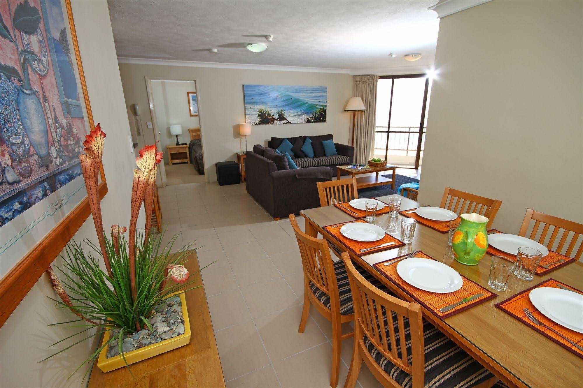 San Simeon Beachfront Apartments Tugun Gold Coast Exterior photo