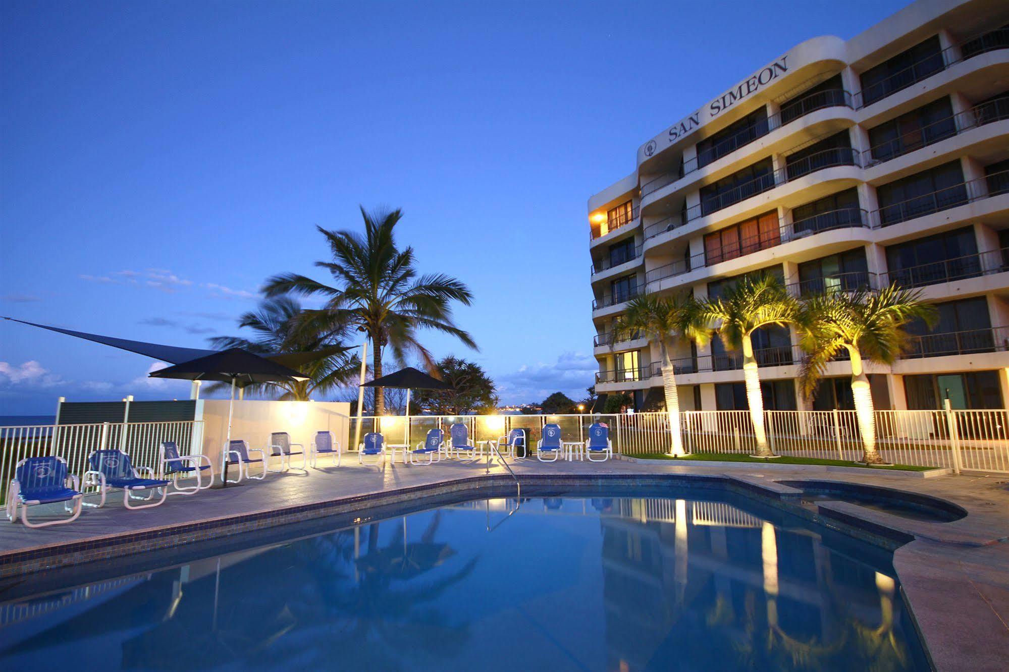 San Simeon Beachfront Apartments Tugun Gold Coast Exterior photo