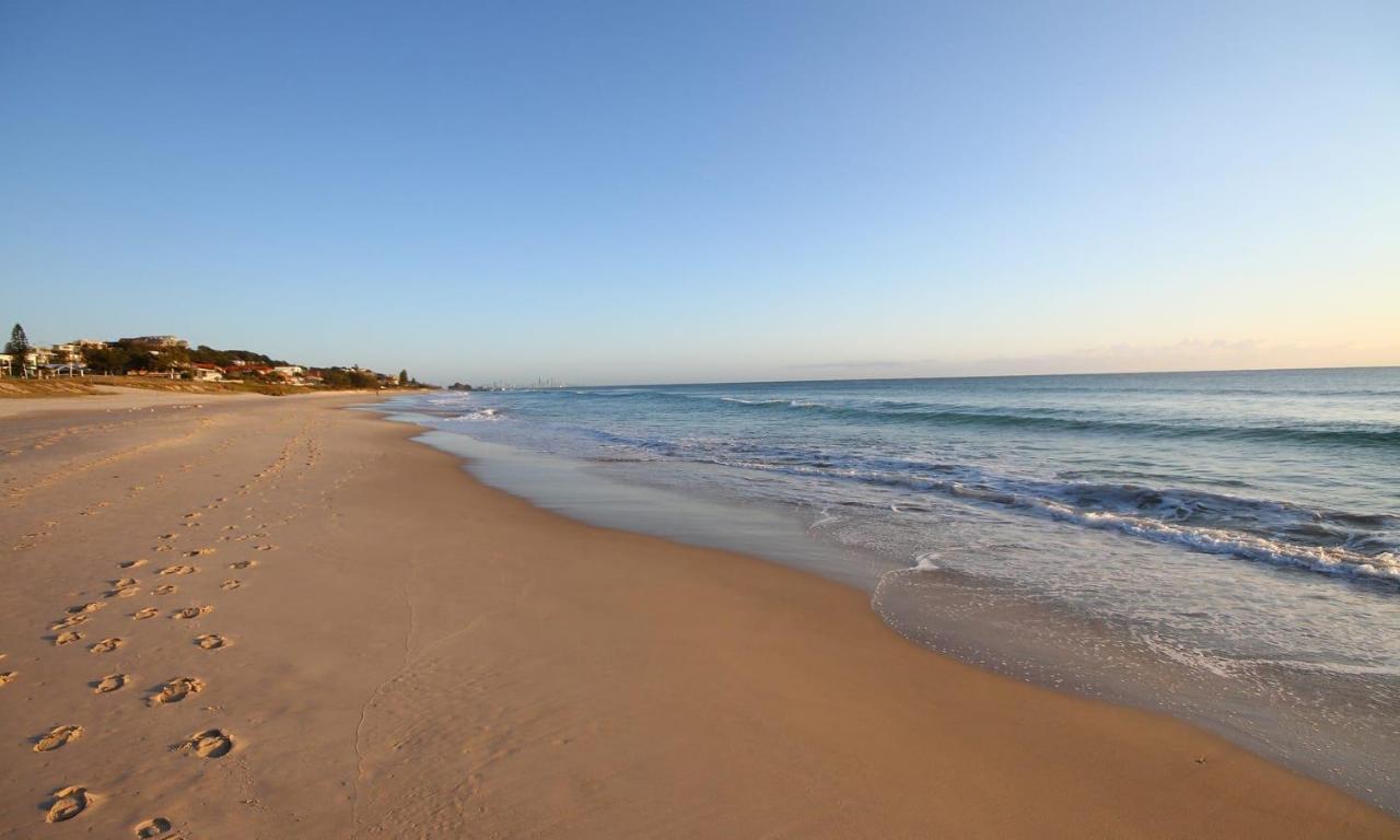 San Simeon Beachfront Apartments Tugun Gold Coast Exterior photo